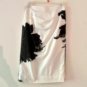 IRIS SETLAKWE white and black pencil skirt
